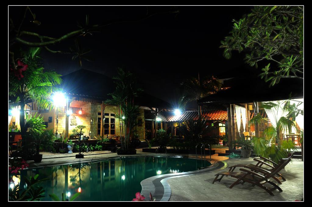 Ndalem Bantul Hotell Yogyakarta Exteriör bild