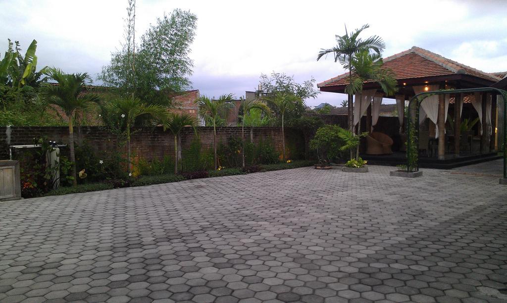 Ndalem Bantul Hotell Yogyakarta Exteriör bild